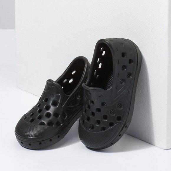 NWT Vans Slip-On TRK Shoes Toddler Size 10 - Picture 1 of 10